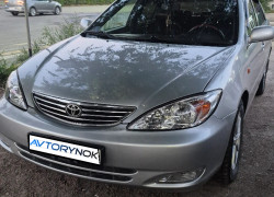 Toyota Camry 2003 года