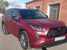 Toyota Highlander 2020 года