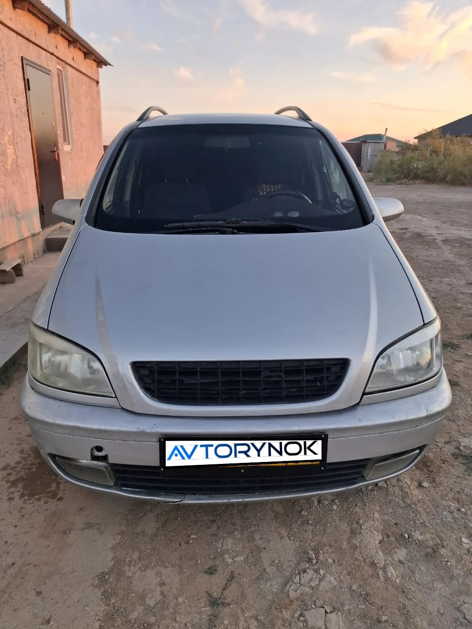 Opel Zafira, 2001