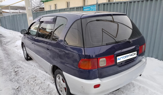 Toyota Ipsum 1996 года