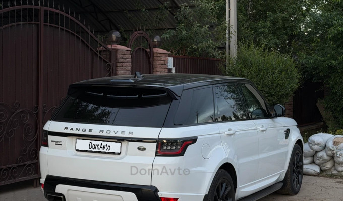 Land Rover Range Rover Sport 2019 года