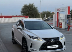 Lexus RX 2021 года