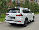 Lexus LX 2020 года