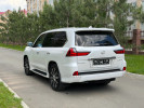 Lexus LX 2020 года