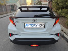 Toyota C-HR 2023 года