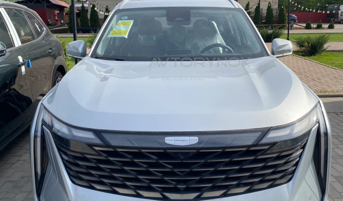 Geely Atlas 2025 года