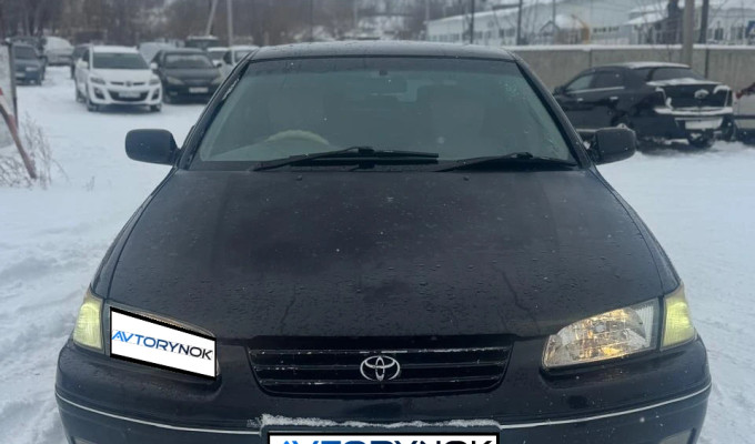 Toyota Camry Gracia 1999 года