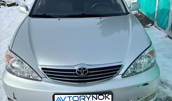 Toyota Camry 2004 года