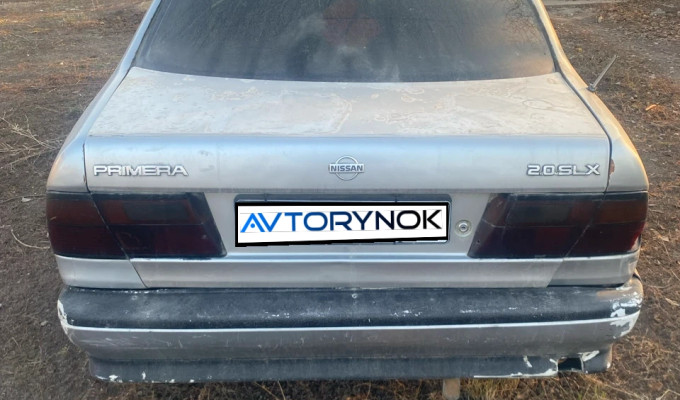 Nissan Primera 1992 года