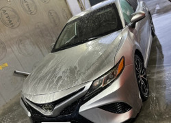 Toyota Camry 2019 года