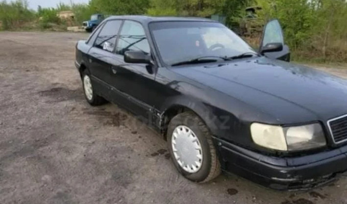 Audi S4 1992 года