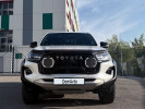 Toyota Hilux 2023 года