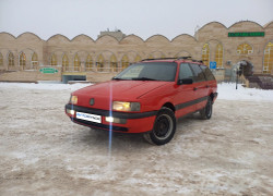 Volkswagen Passat 1992 года