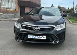 Toyota Camry 2016 года