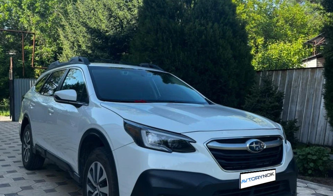 Subaru Outback 2022 года