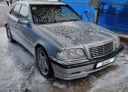 Mercedes-Benz C-Класс 1999 года