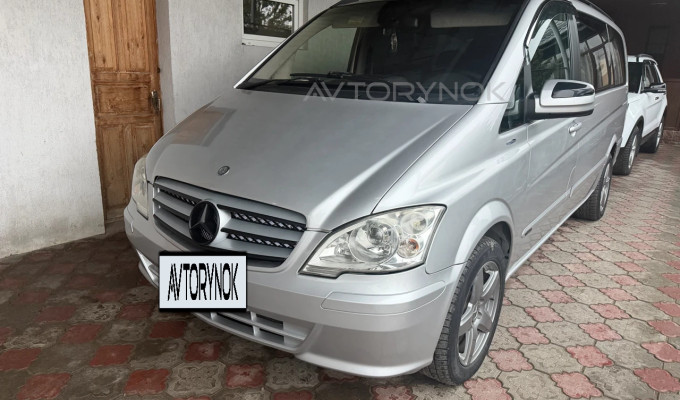 Mercedes-Benz Viano 2010 года