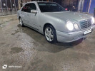 Mercedes-Benz E-Класс 1998 года