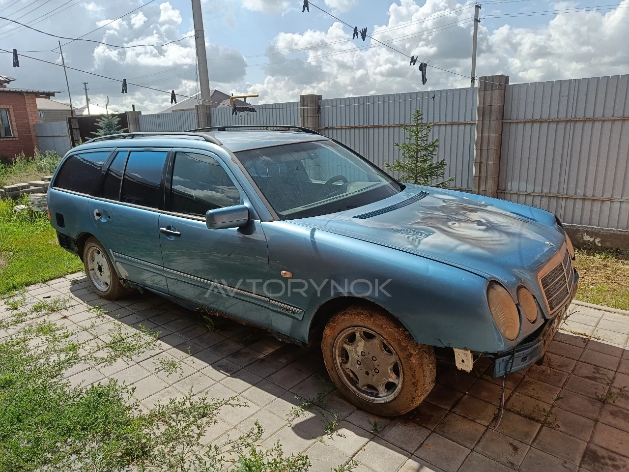 Mercedes-Benz E-Class, 1996