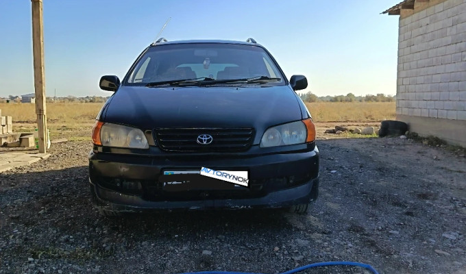 Toyota Ipsum 1999 года