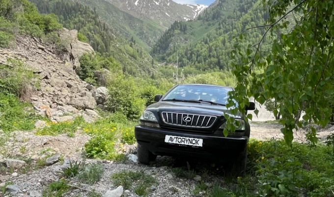 Lexus RX 2000 года