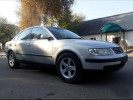 Volkswagen Passat 2000 года