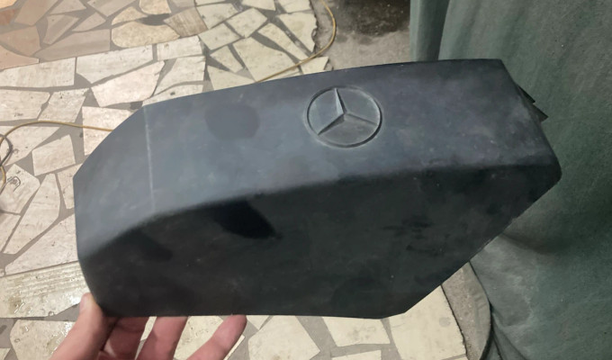 Декоративная крышка двигателя Мерседес M104 / Mercedes M104