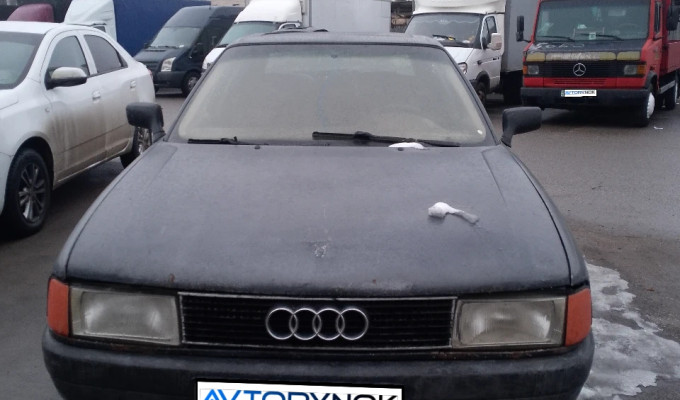 Audi 80 1990 года