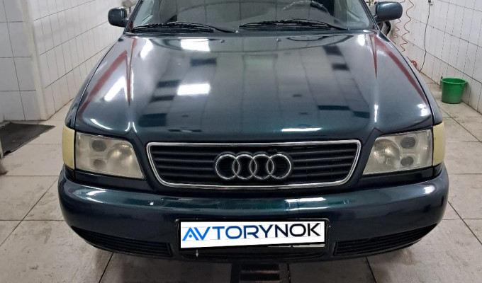 Audi A6 1995 года