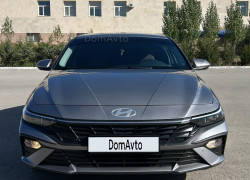 Hyundai Elantra 2025 года