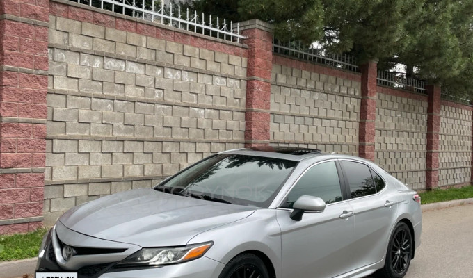 Toyota Camry 2018 года