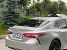 Toyota Camry 2018 года