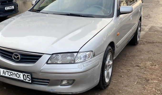 Mazda 626 2001 года