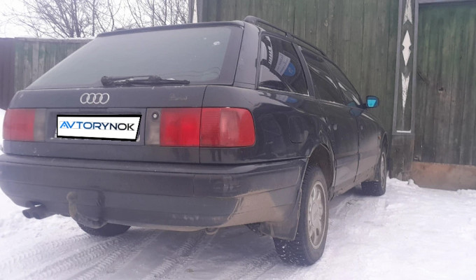 Audi 100 1993 года