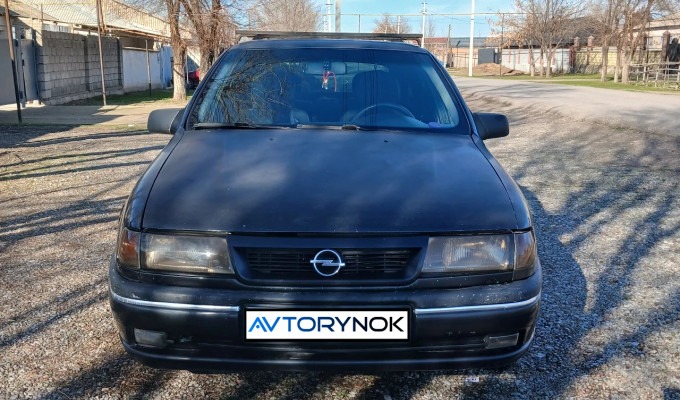 Opel Vectra 1992 года