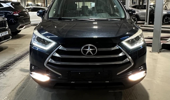 JAC S3 2019 года