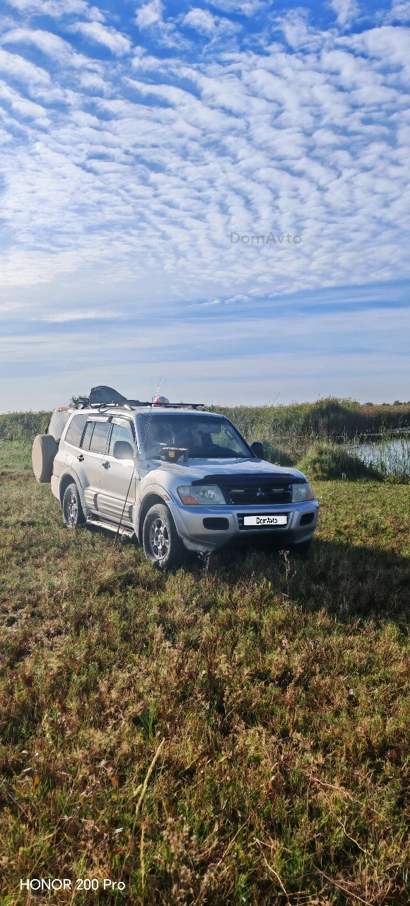 Mitsubishi Montero, 2000