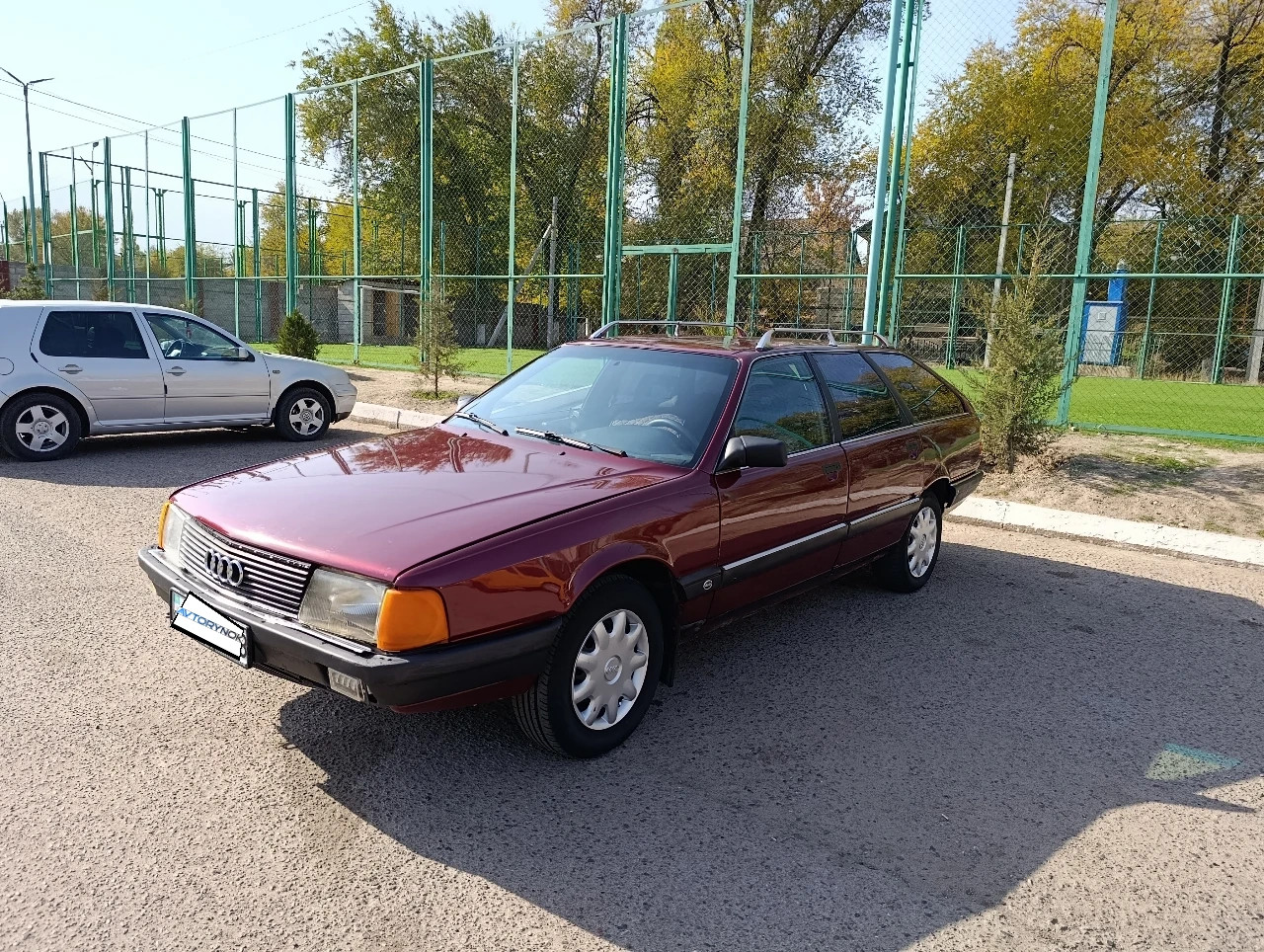 Audi 100, 1990
