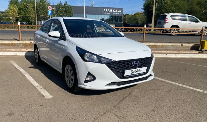 Hyundai Accent 2021 года