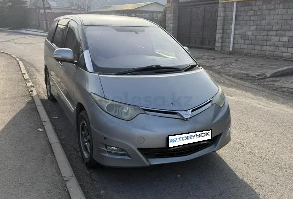 Toyota Estima 2006 года