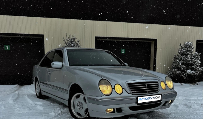 Mercedes-Benz E-Класс 2000 года