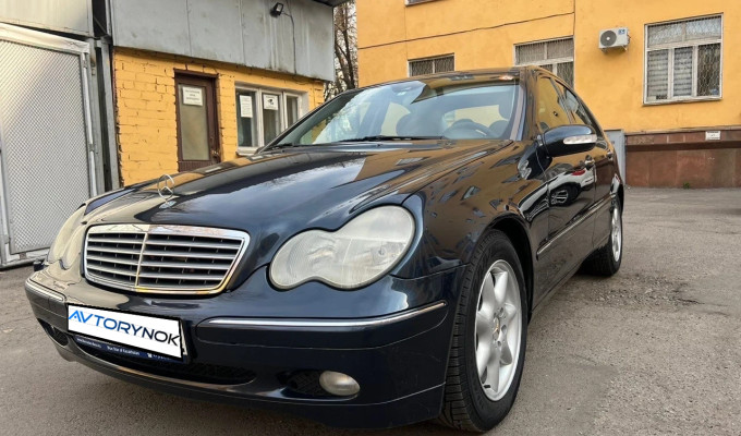 Mercedes-Benz C-Класс 2001 года