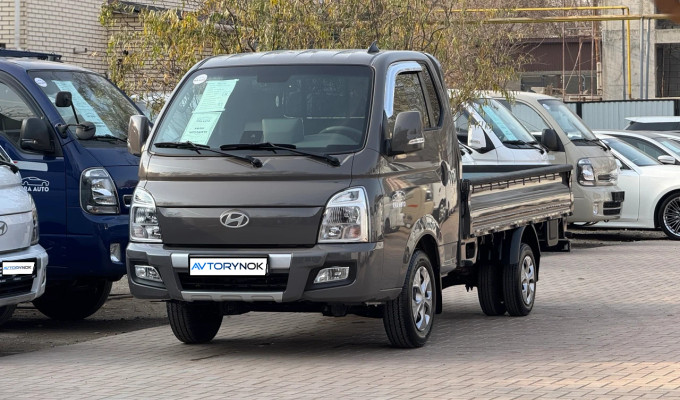 Hyundai Porter 2024 года