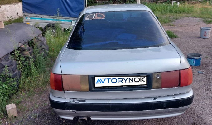 Audi 80 1993 года