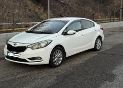 Kia Cerato 2015 года