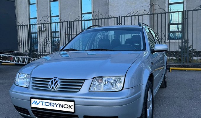Volkswagen Jetta 2004 года