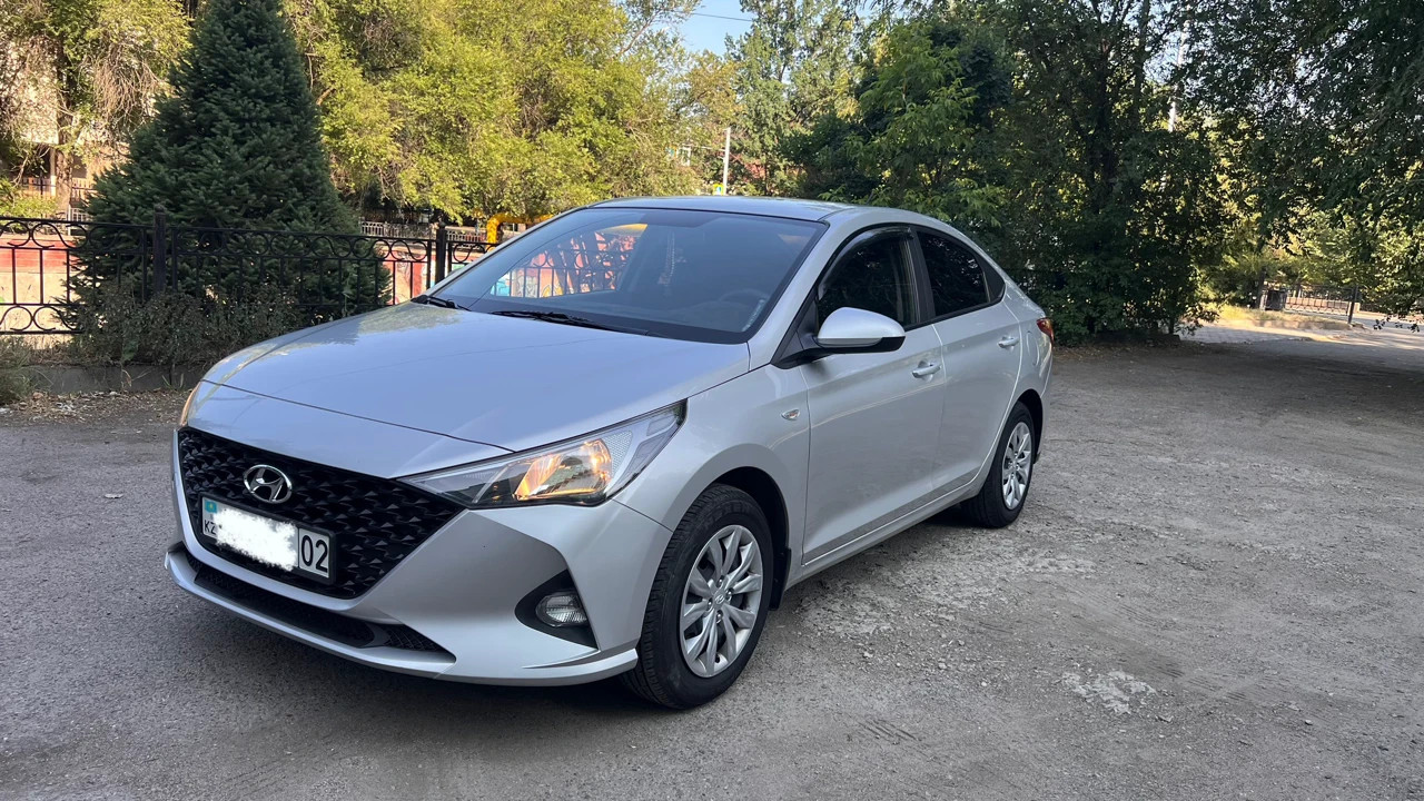 Hyundai Solaris, 2022