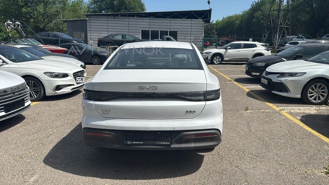 BYD Seal, 2025