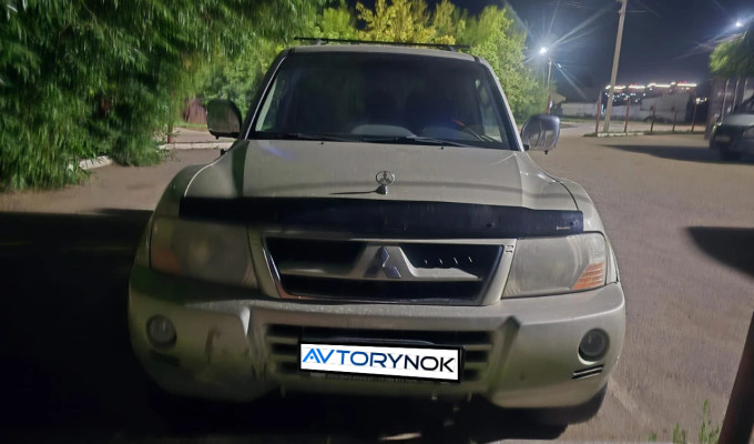 Mitsubishi Pajero 2006 года