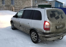 Opel Zafira 2003 года